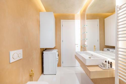 Elevated 2BR Apartment in Chalandri by UPSTREET