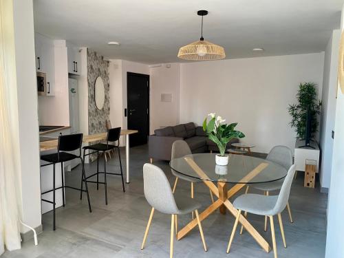 Las Estrellas Torremolinos