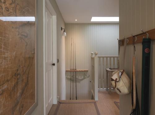 Koupelna v ubytování New Brachkashie Cottage