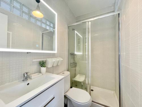 Mediterraneo Studio Front Beach - EaW Homes