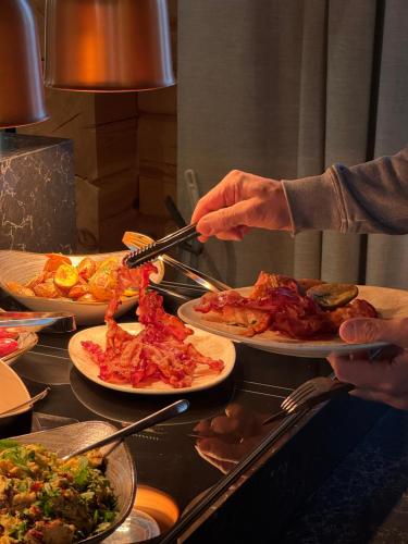 Mad på resortet eller i nærheden