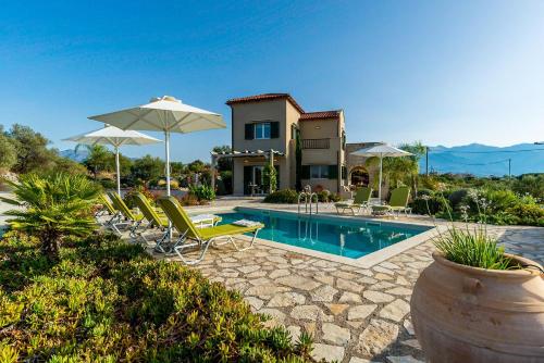Πισίνα στο ή κοντά στο Villa Helios