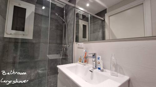 Apartamento en Roses con vistas al mar AV-10
