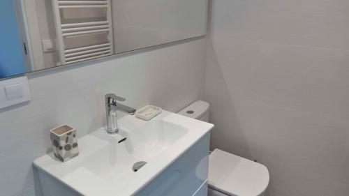 Apartamento en Roses con vistas al mar AV-10