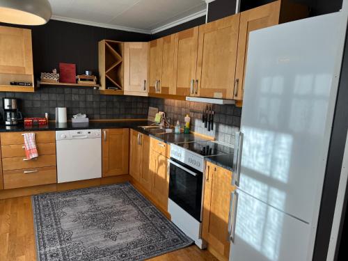 Η κουζίνα ή μικρή κουζίνα στο Private Room in Cozy Home - Les Homes