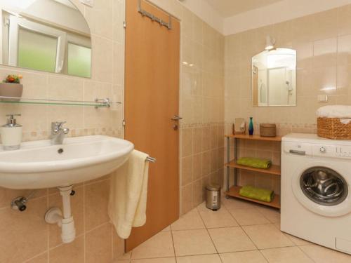 Ένα μπάνιο στο Villa Anita
