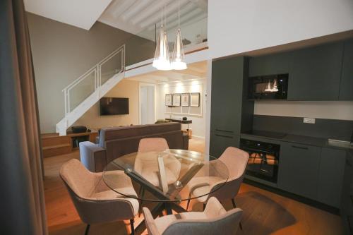 Bargello Nine Luxury Suite