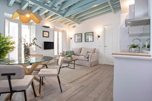 Genteel Home Padre Marchena
