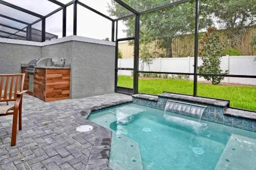 Beautiful 4BD home Themed Pool and Grill 4417 photo 1