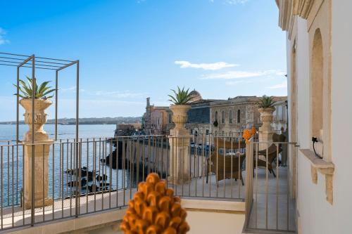 Deluxe Double Room with Sea View