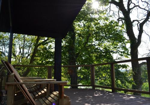 Balkoni atau teres di Cosy hideaway nestled between Aberporth & Tresaith