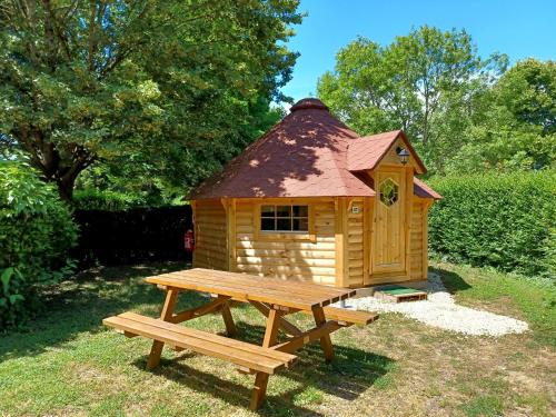 Φωτογραφία από το άλμπουμ του Camping le Vallage σε Attigny