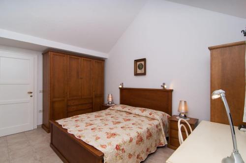 10 Persons Villa With Pool at Island Brac