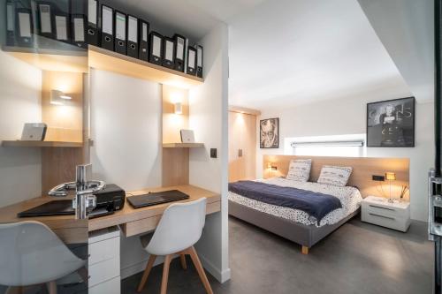 REF 1985 - Cannes - Duplex for rent