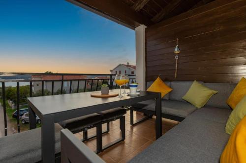 XXL Seaview Apartment