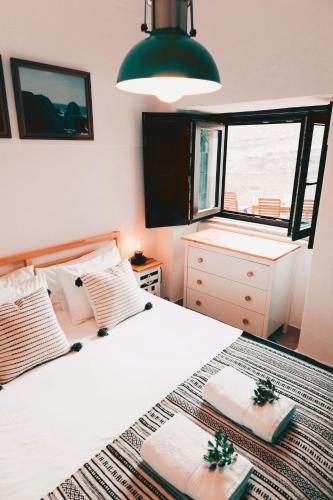 Um Lugar ao Sol Beach House Azenhas do Mar photo 2