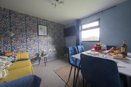 Χώρος καθιστικού στο Thorpe Park Lodge - Ground Floor Detached & 2 Free Gated Parking Spaces