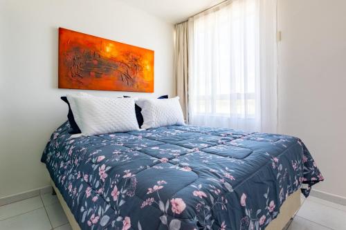 En eller flere senge i et værelse på Premier 215 - LakeSide - Stúdio Amanhecer - Beira Lago - By Hospede Fácil