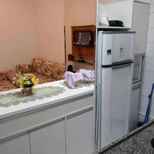 Dapur atau dapur kecil di FLATS MONTE CASTELO GRAVATÁ MELHOR LOCALIZAÇÃo