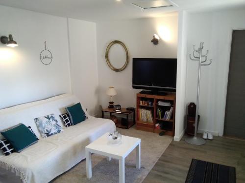 Appartement dans maison de caractère en pierre avec WIFI