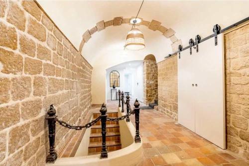 Keyz - Spacious 2 Bedrooms in Le Marais