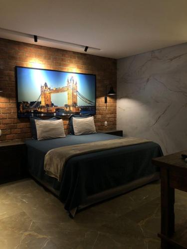 Ένα ή περισσότερα κρεβάτια σε δωμάτιο στο W4 Hotel