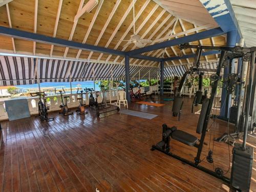 Fitness centrum a/nebo fitness zařízení v ubytování SoJo's Sandy Toes Santuary