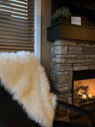 Fotografie z fotogalerie ubytování Exceptional Boutique Cottage with Incredible Lake View v destinaci Kelowna