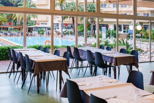 Φωτογραφία από το άλμπουμ του Hotel Jaime I στο Σαλού