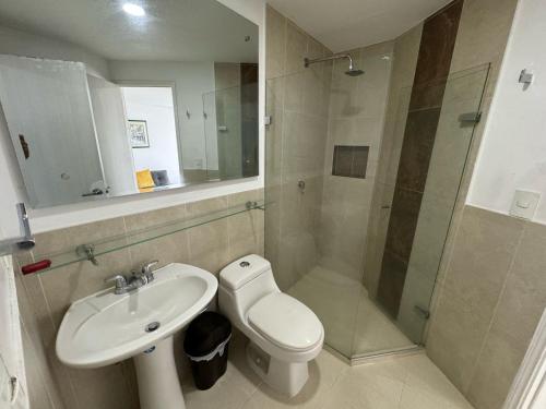 Koupelna v ubytování Apartamento en Edificio Portofino 606 ICDI