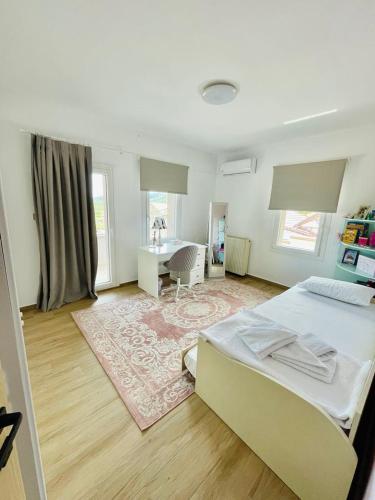 Ένα ή περισσότερα κρεβάτια σε δωμάτιο στο Villa Violetta
