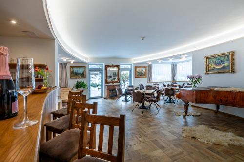 A seating area at Boutique Hotel Vila Lieska