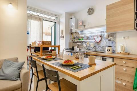 Central studio at Pedestrian Characteristic Area - Casa Vacanza Luz