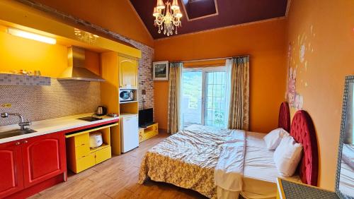 Elf Resort Hotelにあるキッチンまたは簡易キッチン