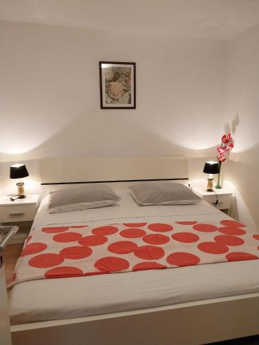 Apartments by the sea Slatine, Ciovo - 9709