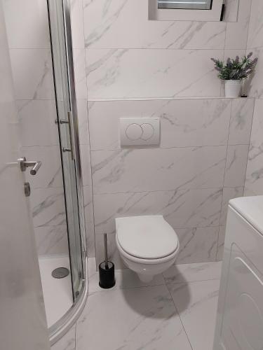 Apartments by the sea Slatine, Ciovo - 9709