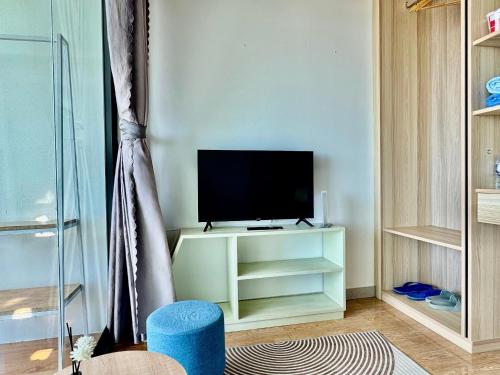 TV a/nebo společenská místnost v ubytování Villa Đại Dương 2 View biển