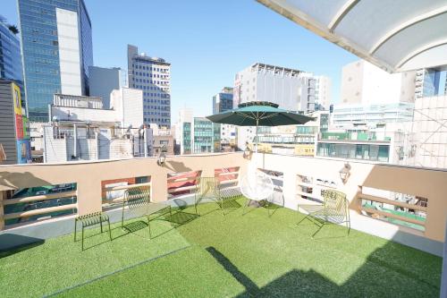 Φωτογραφία από το άλμπουμ του Hongik Univ Station Romantic Rooftop-House στη Σεούλ