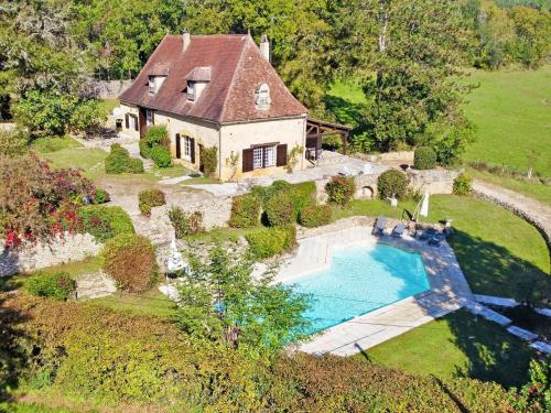Charmante Bergerie avec Piscine Privée à Trémolat - FR-1-824-7