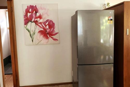 Keiravilleにある3BR Home 2 min drive to UOW, with garage, AC, Wi-Fiのギャラリーの写真