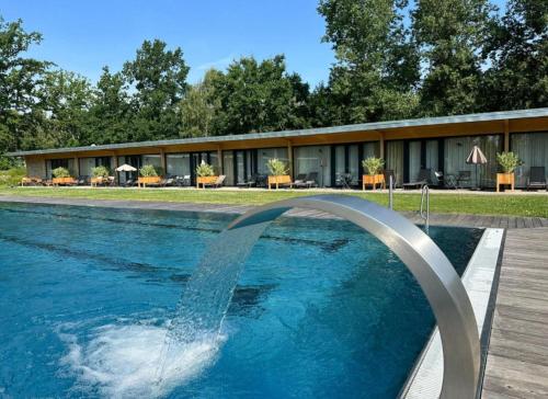 Bazén v ubytování Villa Resort & Organic Spa - modernizace 2025 nebo v jeho okolí