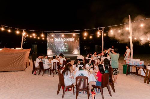 Επισκέπτες που μένουν στο Happy Campers GLamping