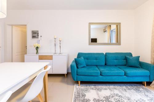 Cozy Apartment Aurora