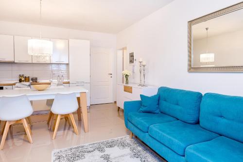 Cozy Apartment Aurora