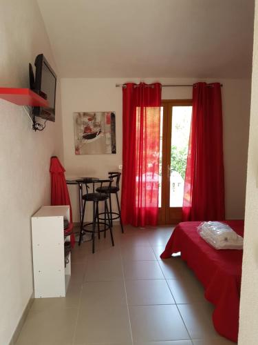 Studio pour 2 personnes à 700m de la plage de palombaggia