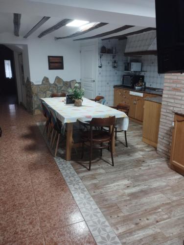 Dapur atau dapur kecil di Casa Azafrán
