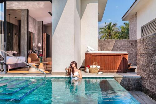 Bazén v ubytování Dream Island Spa & Health Resort nebo v jeho okolí