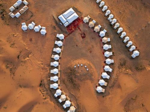 Φωτογραφία από το άλμπουμ του DESERTIUM Royal Luxury Desert Camp σε Lac Yasmins
