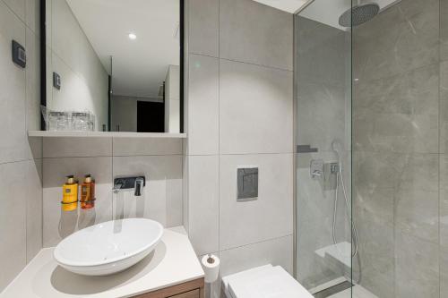 Ένα μπάνιο στο Boutique Hotel Noemia