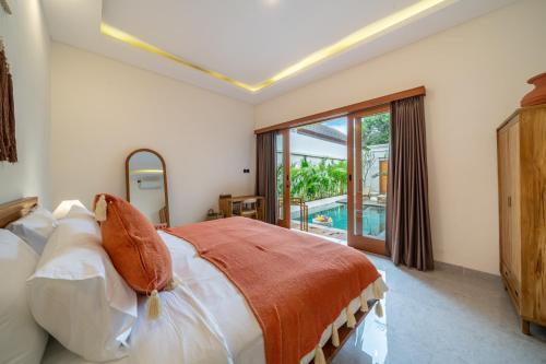 Postel nebo postele na pokoji v ubytování Balibay 3 - Luxurious Private Villa with Pool, Just Minutes from the City Center!